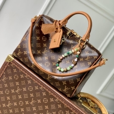 LV Speedy Bags